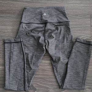 Lululemon high rise wunder under crops 4 grey